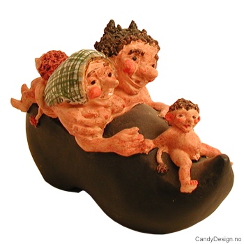 Troll family in clog
