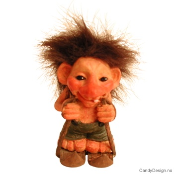 Troll på ski med hatt