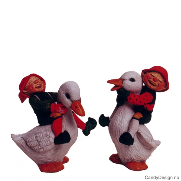 Nisser sittende på gjess