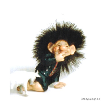 Bunadstroll  Trollgutt med geit