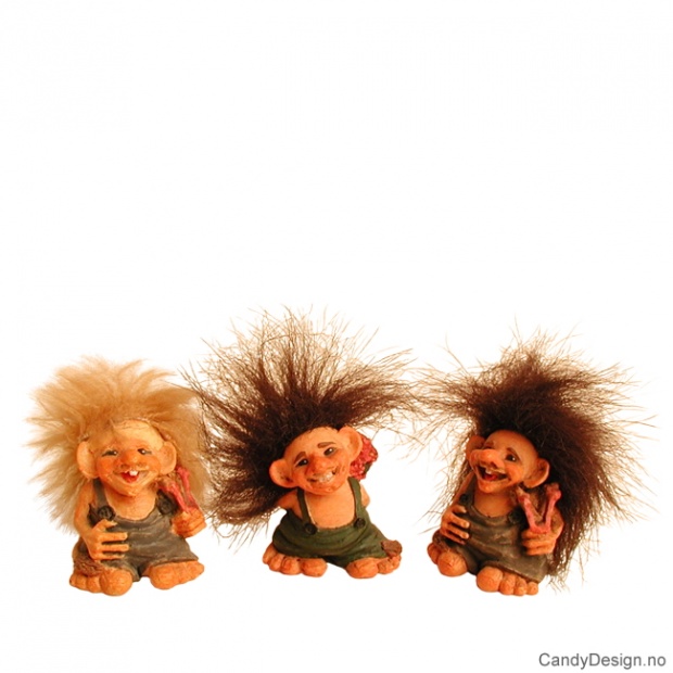 3 mini trolls