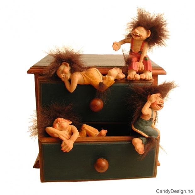 Hanging troll without sweater - only trolls