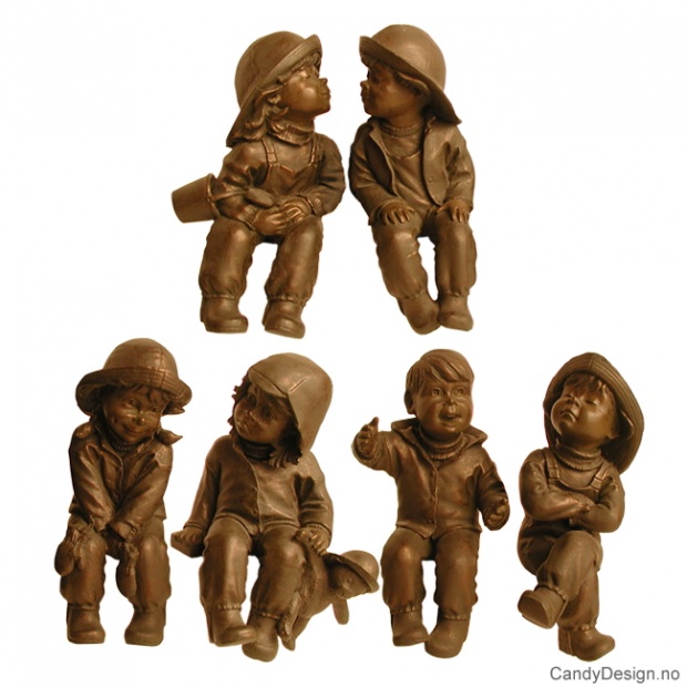 Raingear children with bronze finish assorted
