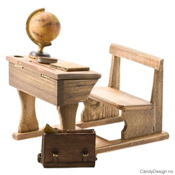 pencil brun pult med utstyr