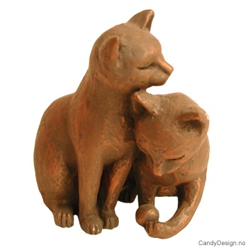 Cat sculpture with bronze finish