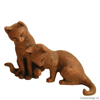 Cat sculpture with bronze finish