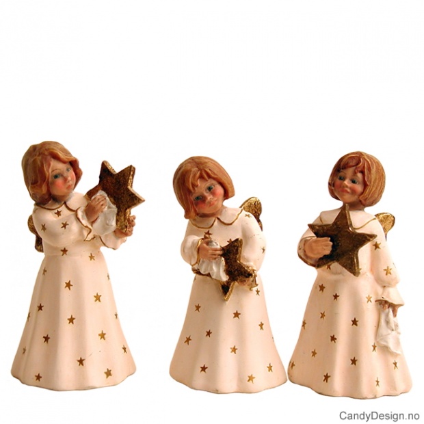 Småengler som pusser stjerne
