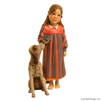 Barn med hund - Pike med blå og orangestripet kjole