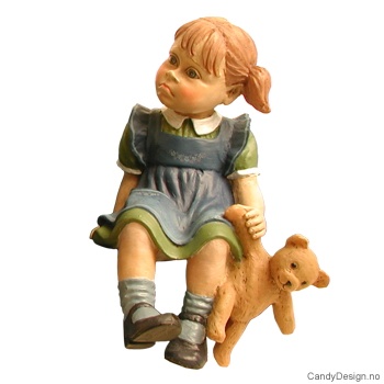 Sitting Carl Larsson children  Girl with teddybear