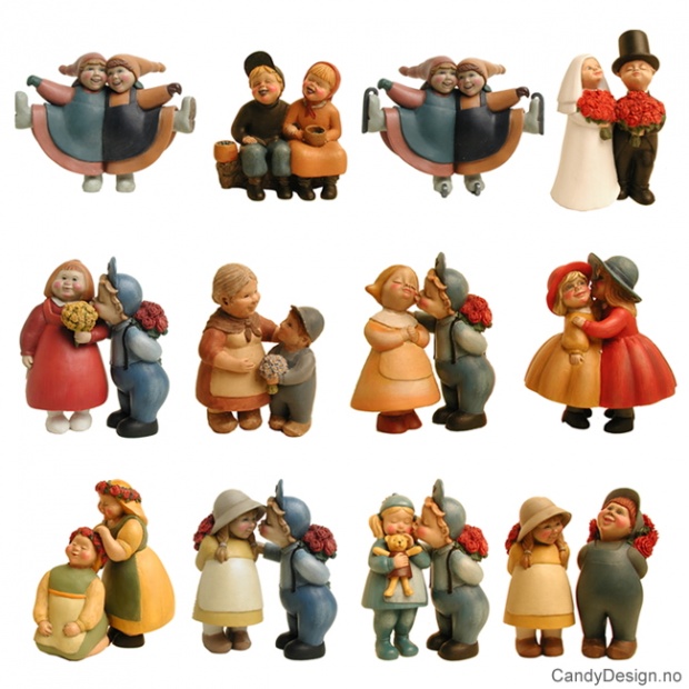 Round couple child figurines assorted