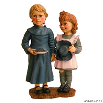 Pike og pike med hatt