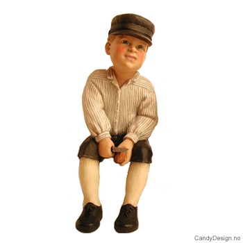 Carl Larsson barne figurer  - Gutt med tollekniv