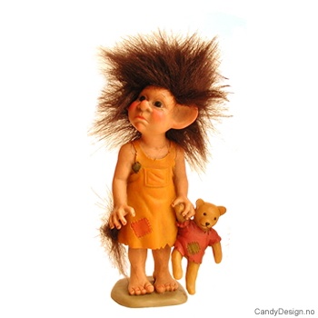 Lite stående troll uten genser