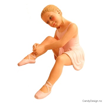 Ballett jente figur - Rosa knytter sko
