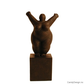 Fat woman skulptur - Freedom