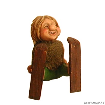 Vinter troll på ski