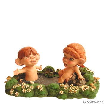 Store tablå med trollbarn - sommer