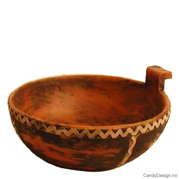 Antikviteter medium farge  Skål i vikingstil