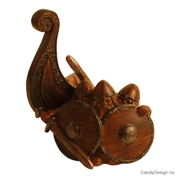 3 Vikings without horns and part of ship