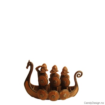 Vikingship with 3 vikings