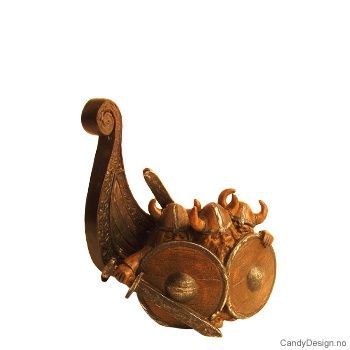 3 Vikings with part of vikingship - mini