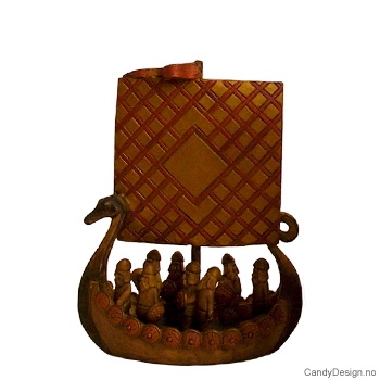 Medium vikingship with vikings and sail