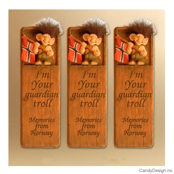 Woodstyle magnet plater med tekst  Troll med flagg magnet I'm Your guardian troll, Memories from Norway