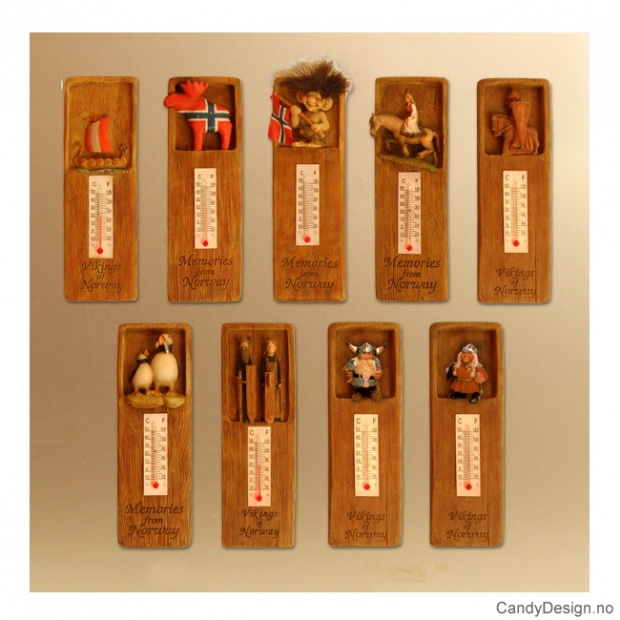 Thermometer magnet plaque with text woodstyle