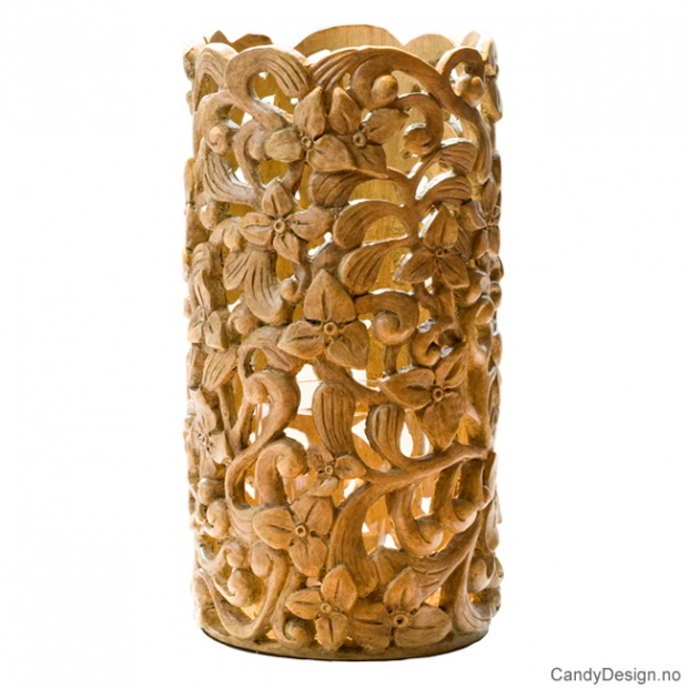 Stor stormlykt dypt mønster blomster