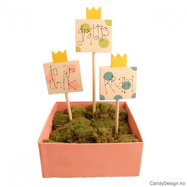 Småskilt -  kyss-kram